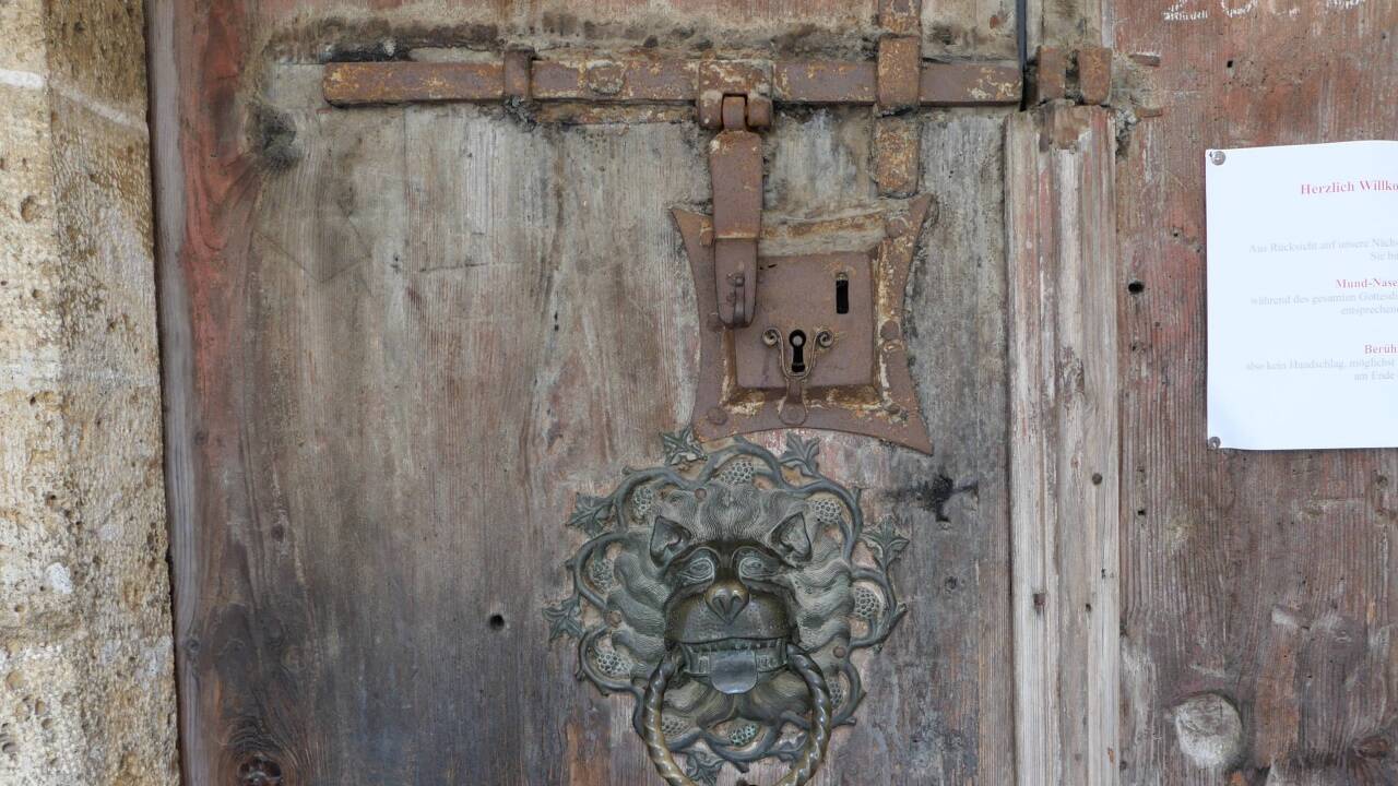Fein ausgearbeitet bis ins Detail.  