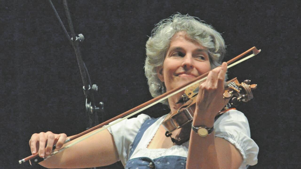 Die Augeiger geigten auf. Die Augeiger geigten auf.