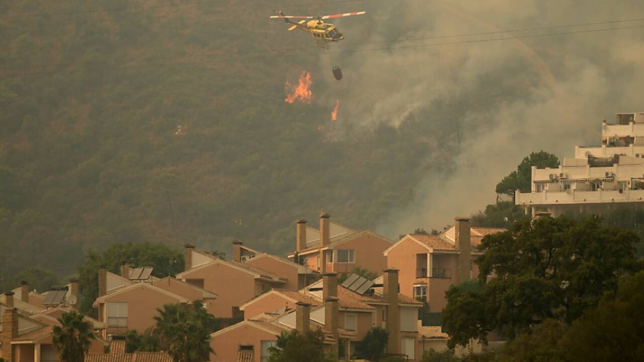 Brandbekämpfung aus der Luft  Brandbekämpfung aus der Luft