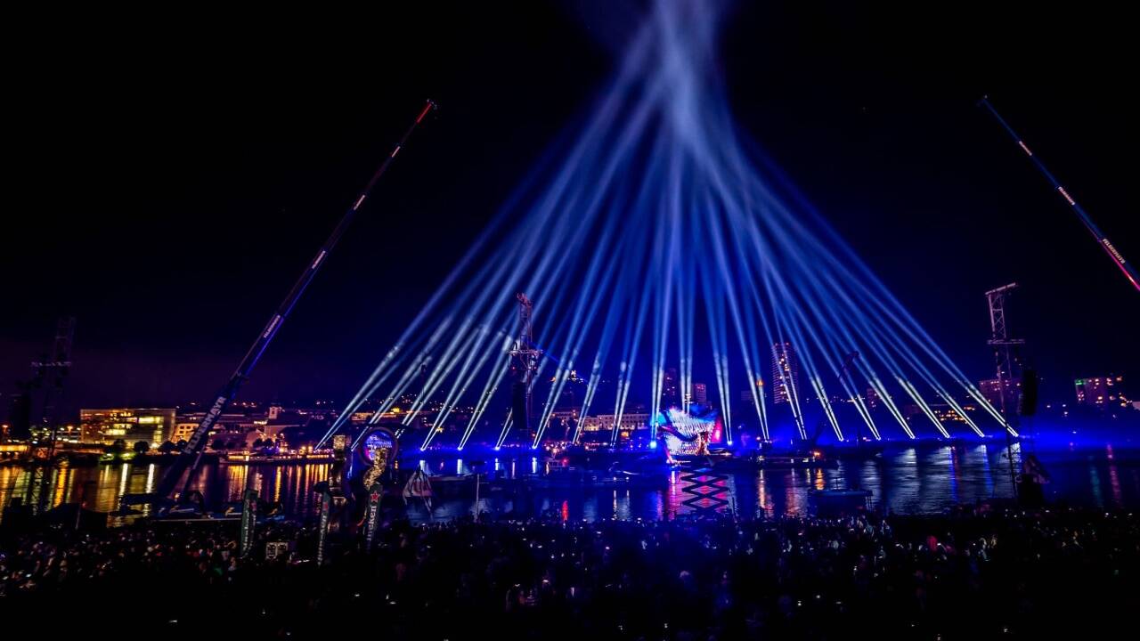 Linz hat seine Klangwolke zurück 