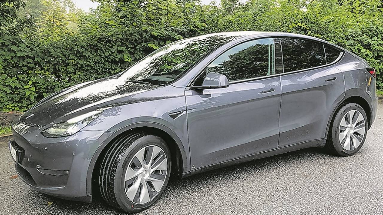 Optisch erinnert das Model Y an das besonders hohe Model 3.mrazek 