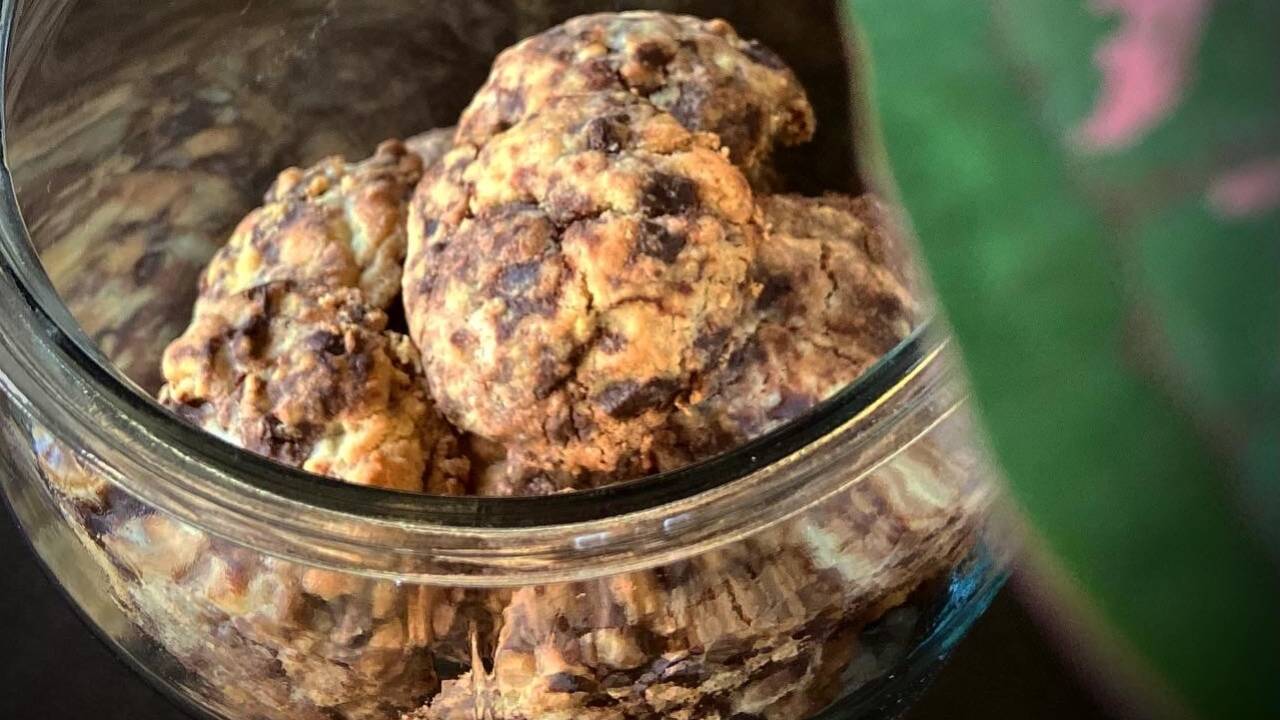 Sandro Eberhardt und Julia Reinhartshuber haben sich den Traum vom eigenen Bistro erfüllt. An der veganen Zitronentarte hat Julia lang getüftelt.  