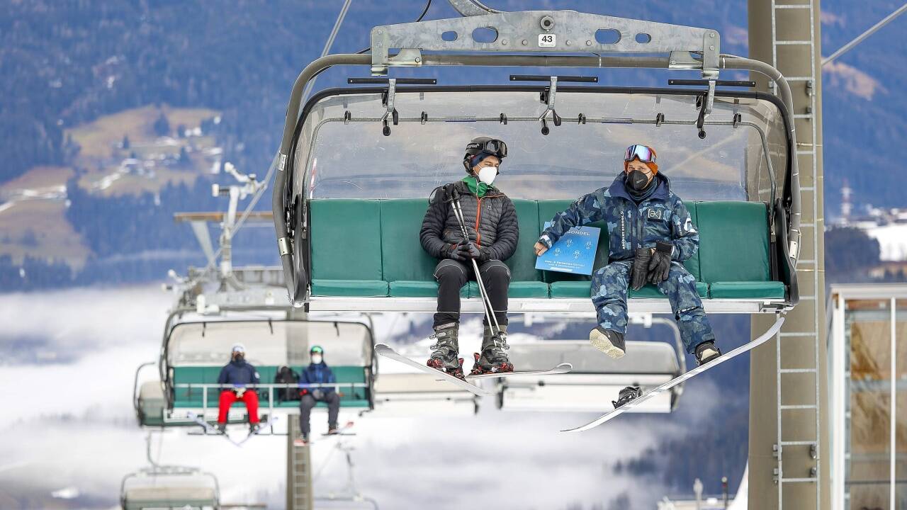 Die Sessellifte dürfen im Winter wieder voll besetzt sein.  