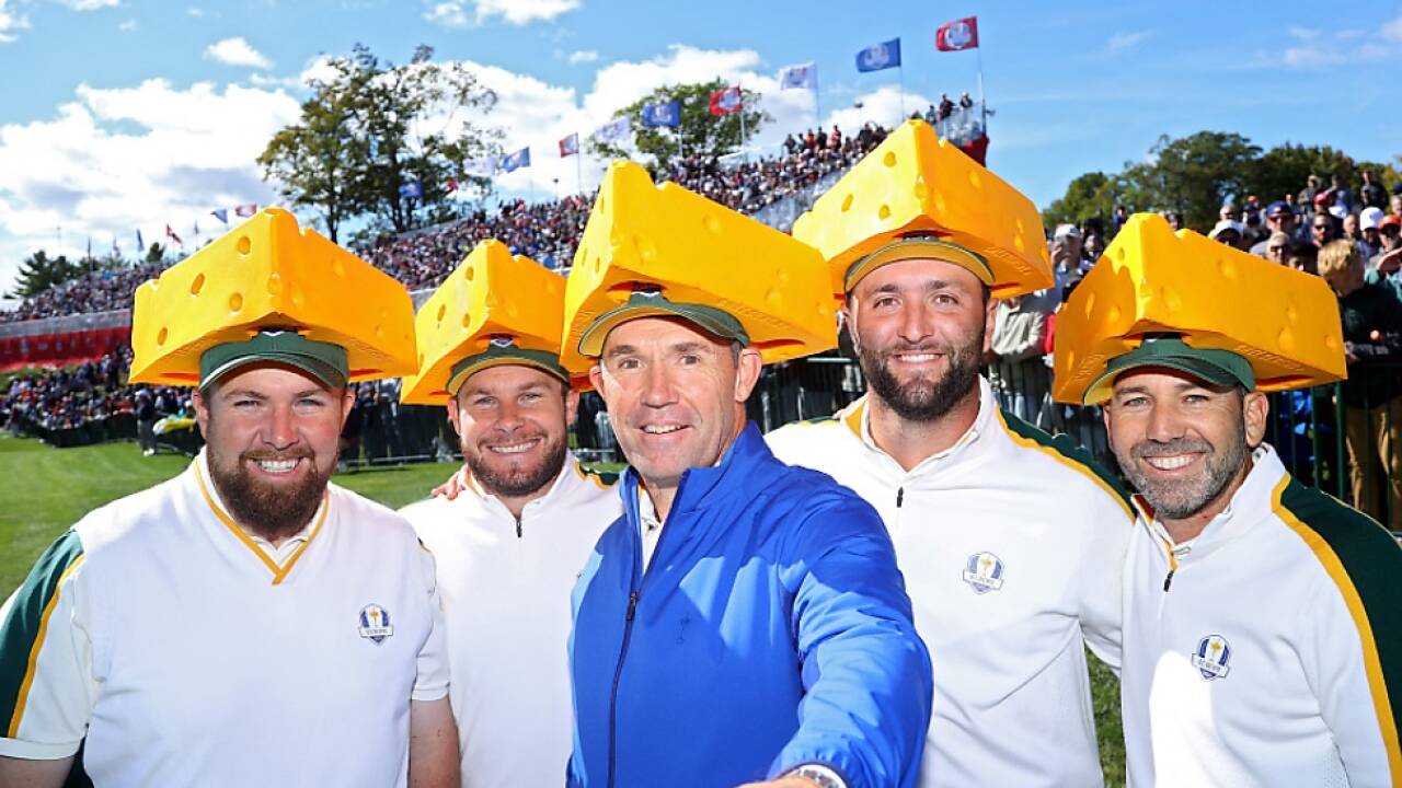 Team Europa vor dem Ryder Cup im Look der Green Bay Packers 