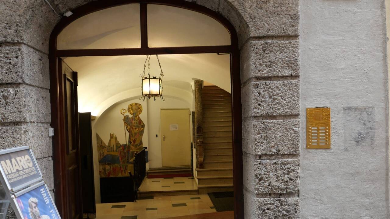 Blick ins Foyer des Hauses Judengasse 11.  