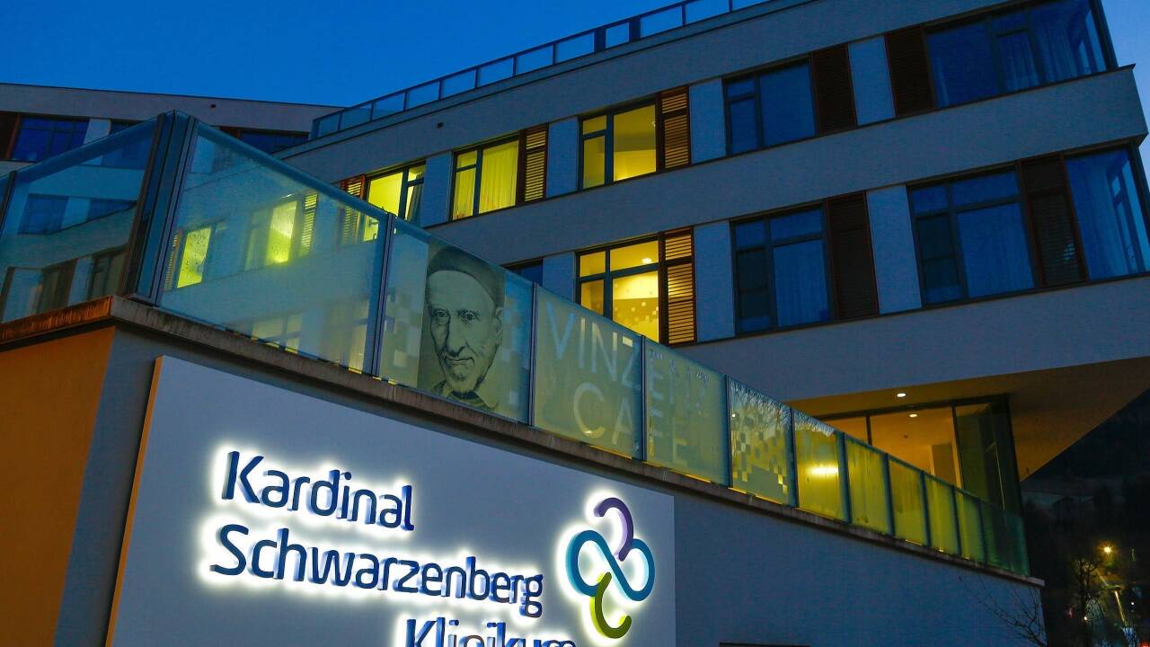 Das Kardinal-Schwarzenberg-Klinikum trennte sich von seinem Ärztlichen Leiter Andreas Valentin. Das Kardinal-Schwarzenberg-Klinikum trennte sich von seinem Ärztlichen Leiter Andreas Valentin.