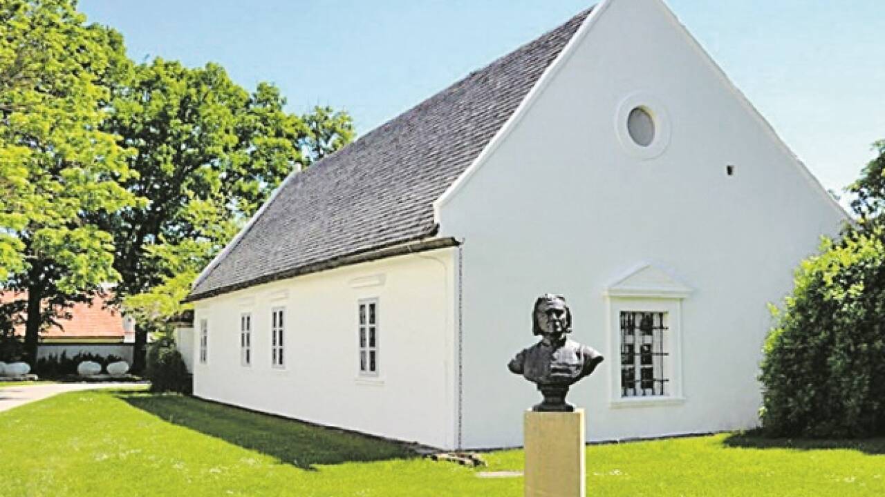 Ö und bei Liszts Geburtshaus. Ö und bei Liszts Geburtshaus.