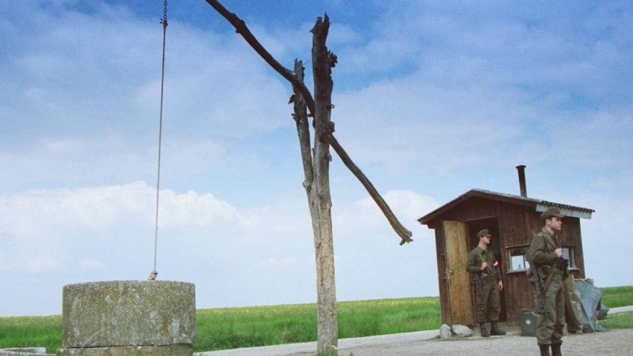 20-Jähriger hatte Kameraden beim Hantieren mit der Waffe angeschossen 