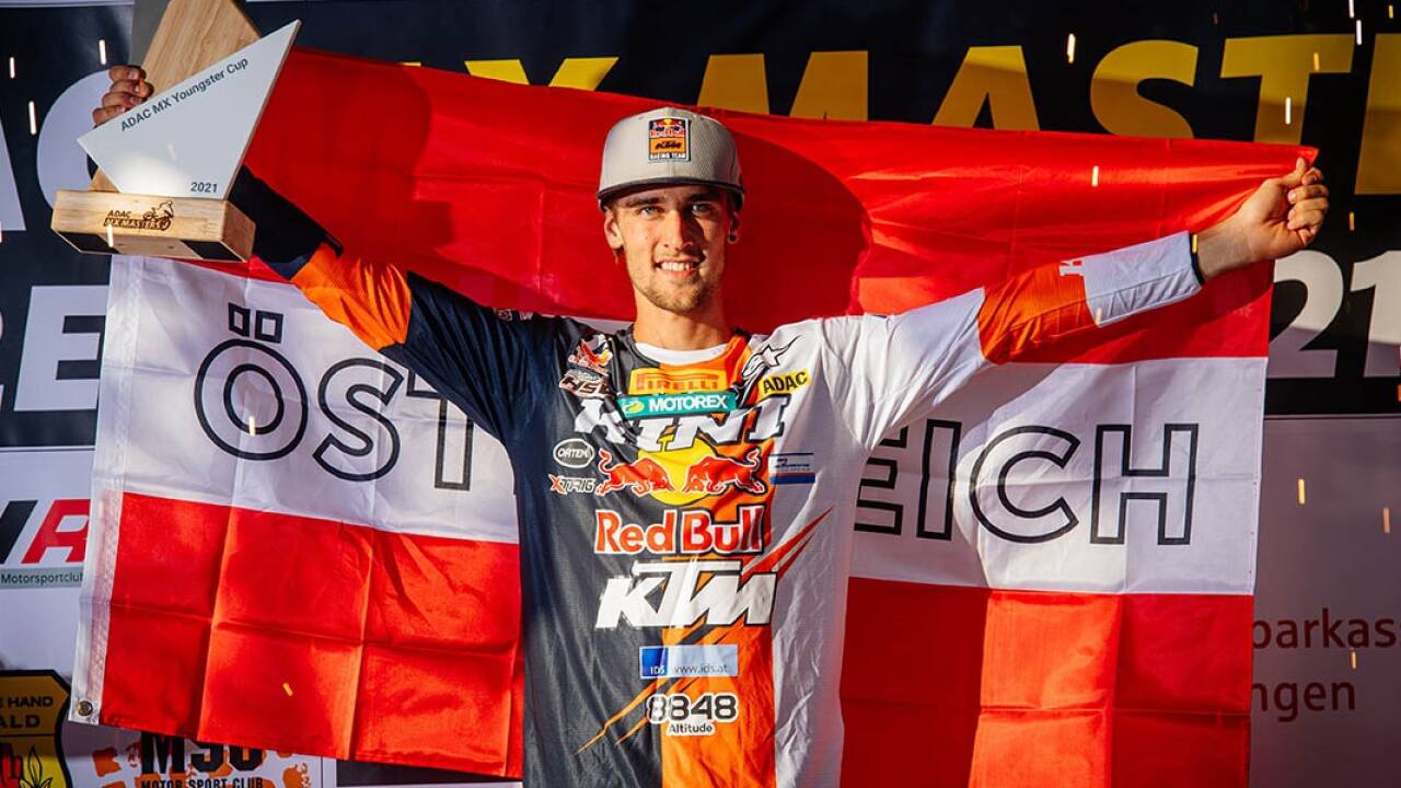 Motocross-Pilot Marcel Stauffer aus Nußdorf jubelt über seinen bisher größten Karriereerfolg und vertritt Österreich bei der Team-WM. 