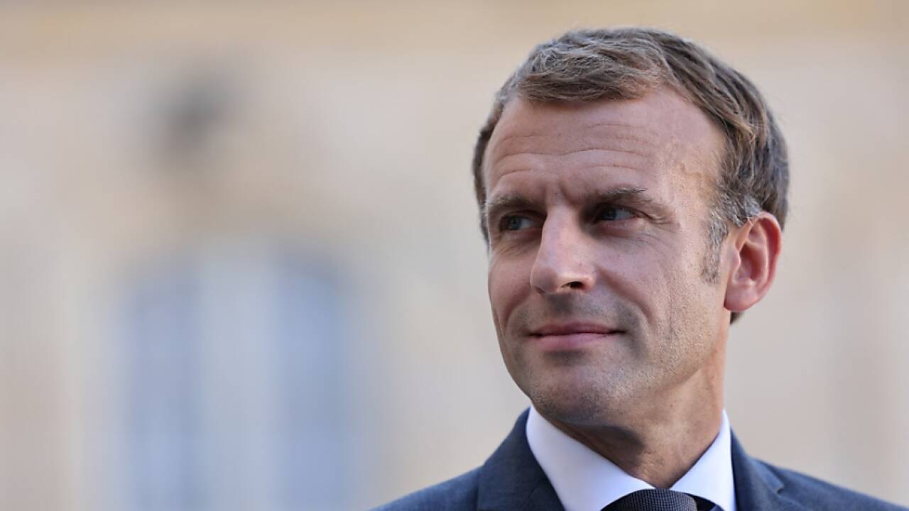 Frankreichs Präsident wartet auf Johnsons Vorschläge 