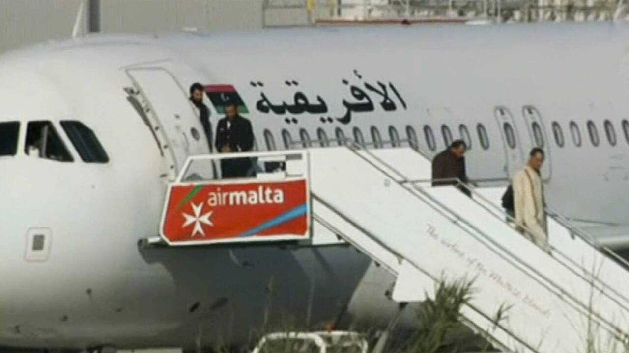 Das entführte libysche Passagierflugzeug landete in Malta. 