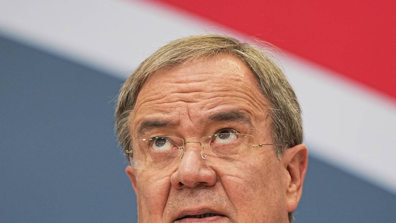 Die Union hat bei der Bundestagswahl ein historisch schlechtes Ergebnis eingefahren. Nun kämpft Armin Laschet um sein politisches Überleben.  Die Union hat bei der Bundestagswahl ein historisch schlechtes Ergebnis eingefahren. Nun kämpft Armin Laschet um sein politisches Überleben.