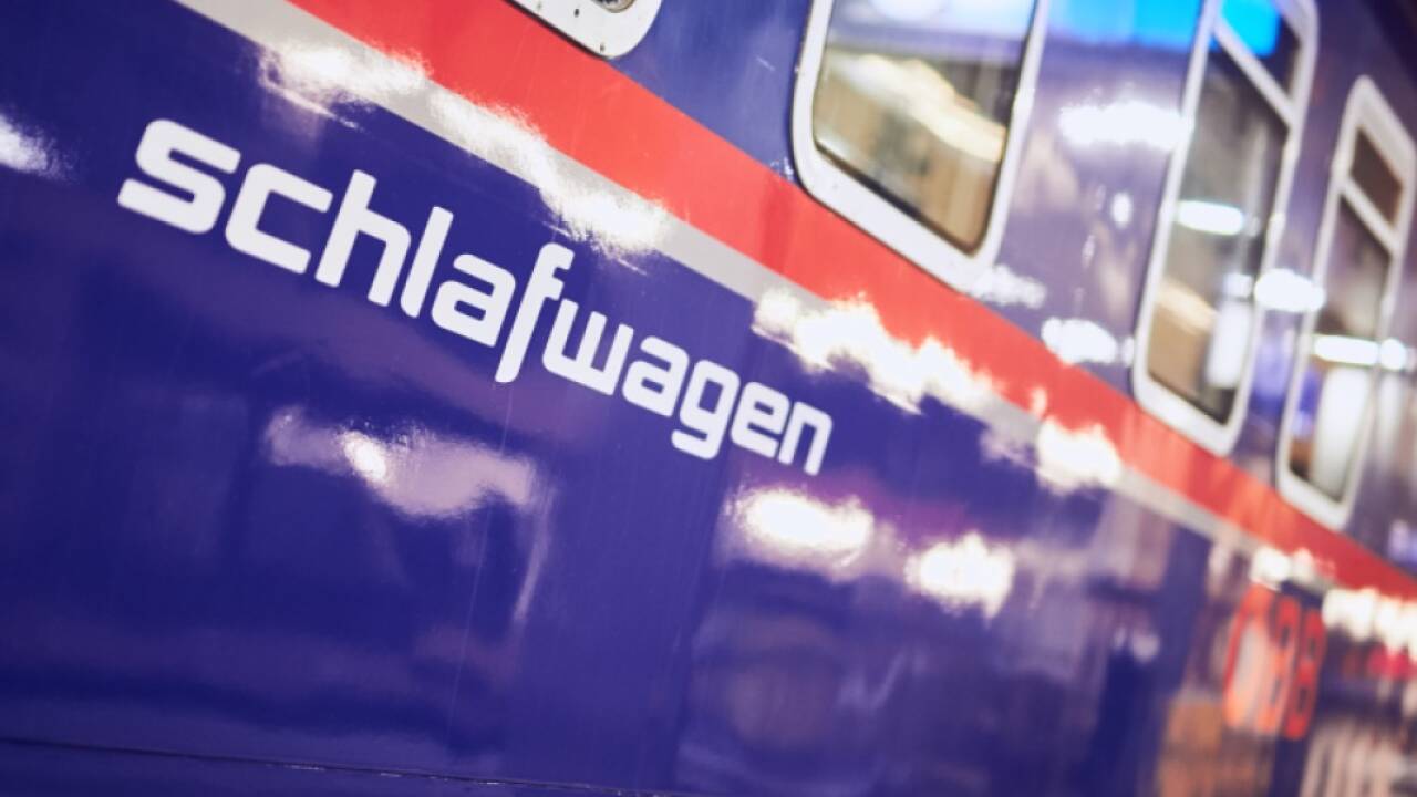 In 14 Stunden von Wien nach Paris 