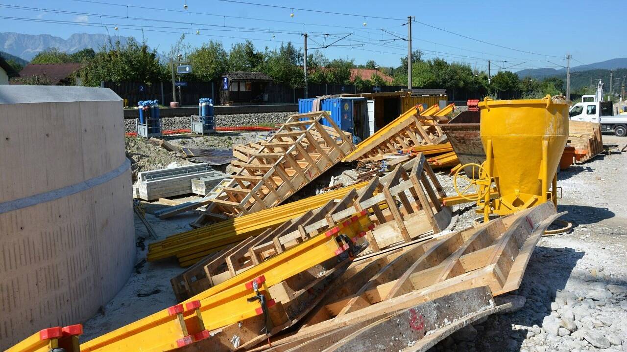 Bahnhof Bad Vigaun wird im Vollbetrieb neu gebaut