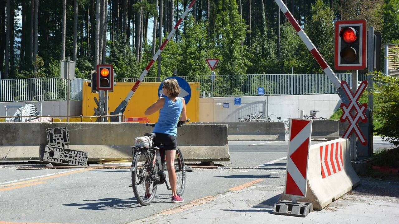 Bahnhof Bad Vigaun wird im Vollbetrieb neu gebaut