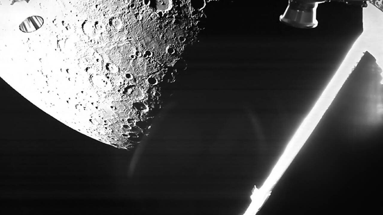 Mondähnlicher Merkur: Erste Bilder von BepiColombo 