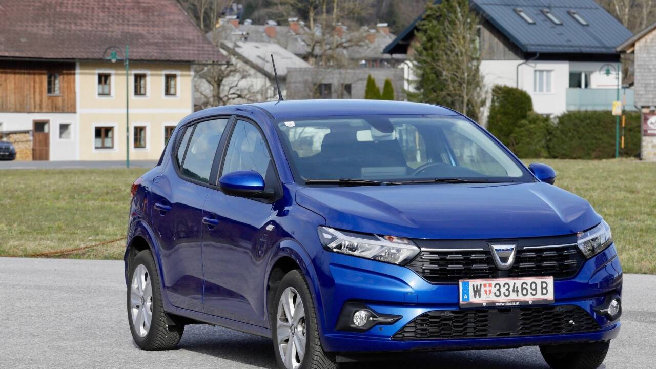 Alles andere als billig, aber dennoch nicht teuer: der neue Dacia Sandero.  