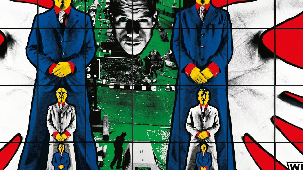 Gilbert & George, We Are, 1985, Handgefärbte Schwarz-Weiß-Fotodrucke 