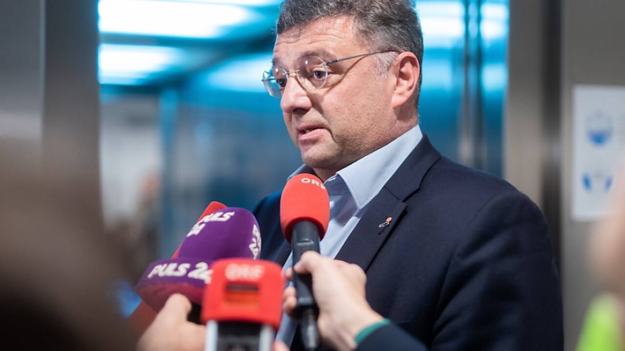 Leichtfried bleibt empört 