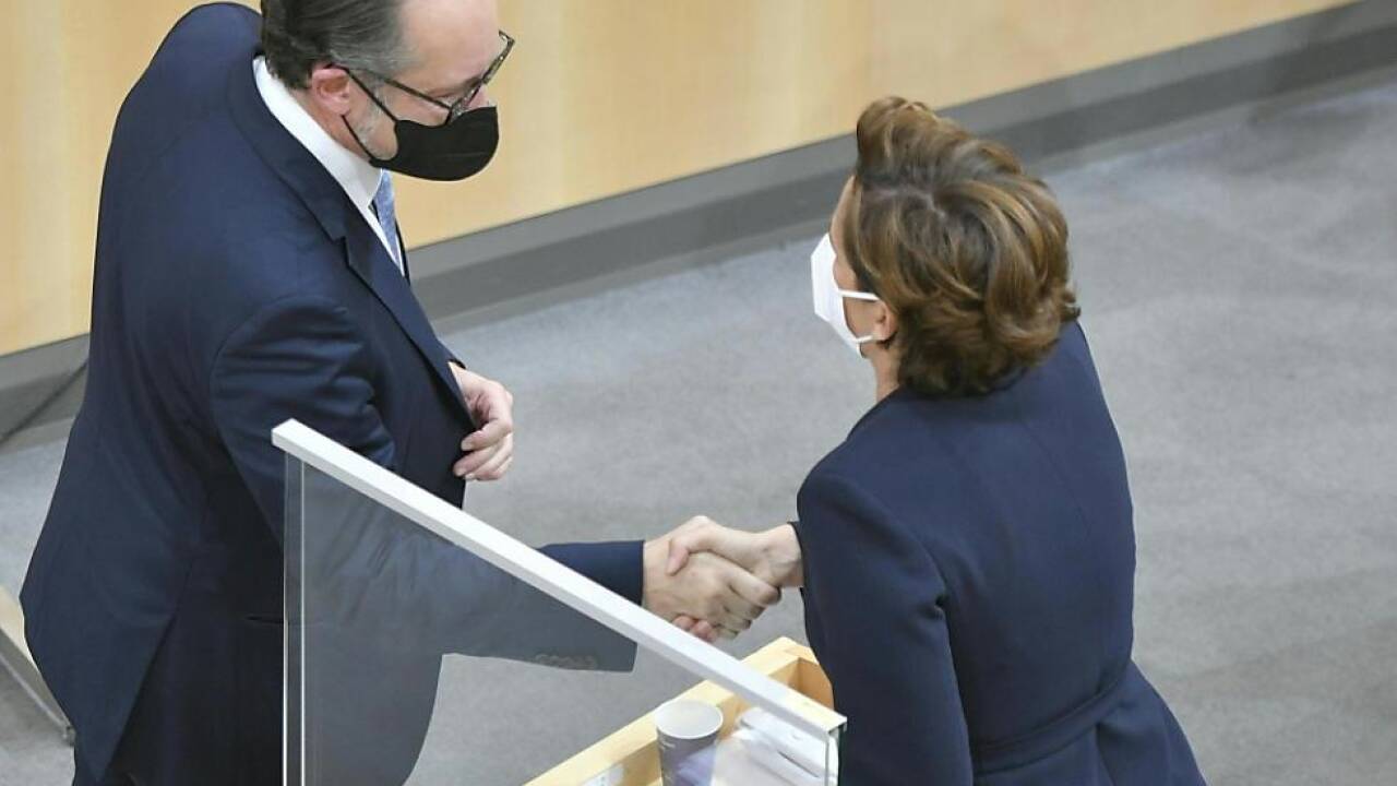 Der neue Kanzler sucht auch Kontakt zur Opposition 