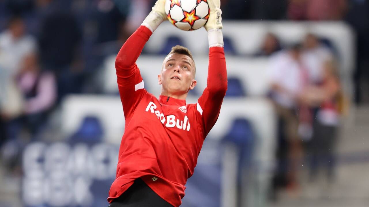 Torhüter Köhn. Torhüter Köhn.