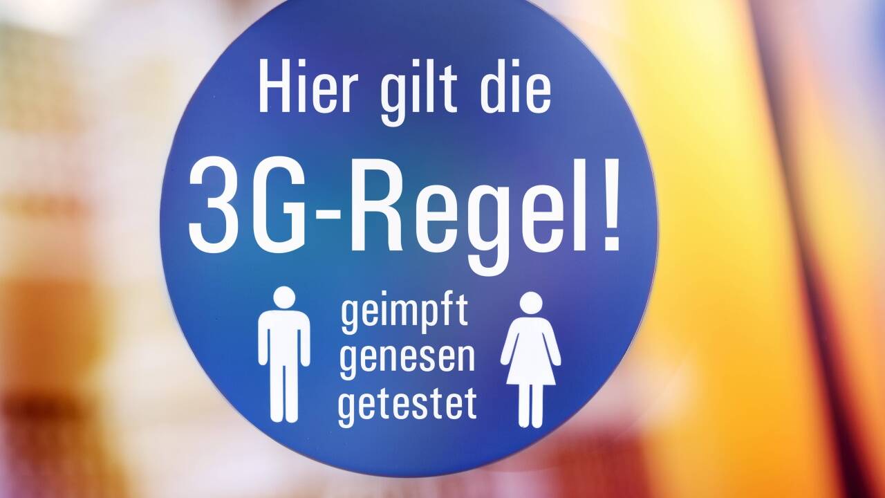 Grüner Pass wird zur Eintrittskarte am Arbeitsplatz.  