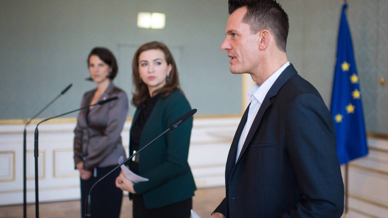 Verfassungsministerin Karoline Edtstadler (ÖVP), Gesundheitsminister Wolfgang Mückstein (Grüne) und Justizministerin Alma Zadic (Grüne) stellten am Samstag das neue Gesetz vor. 
