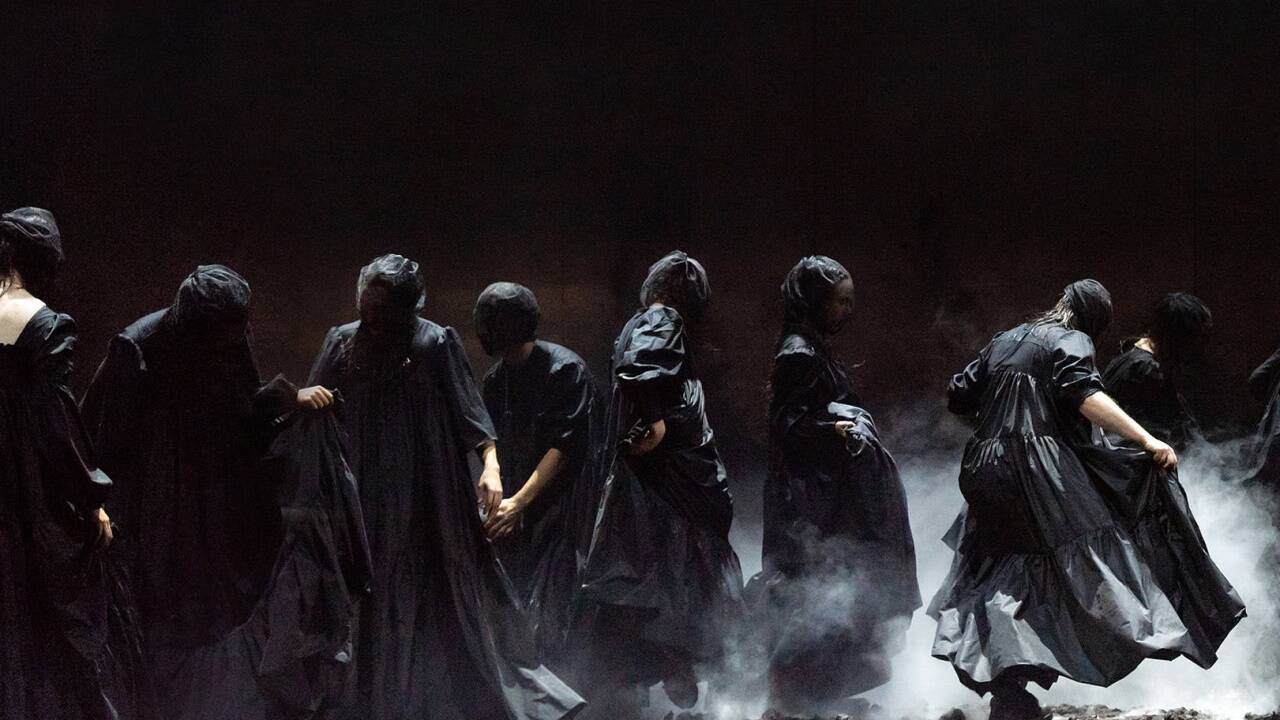Weitere Bilder zur Salzburger „Macbeth“-Inszenierung 