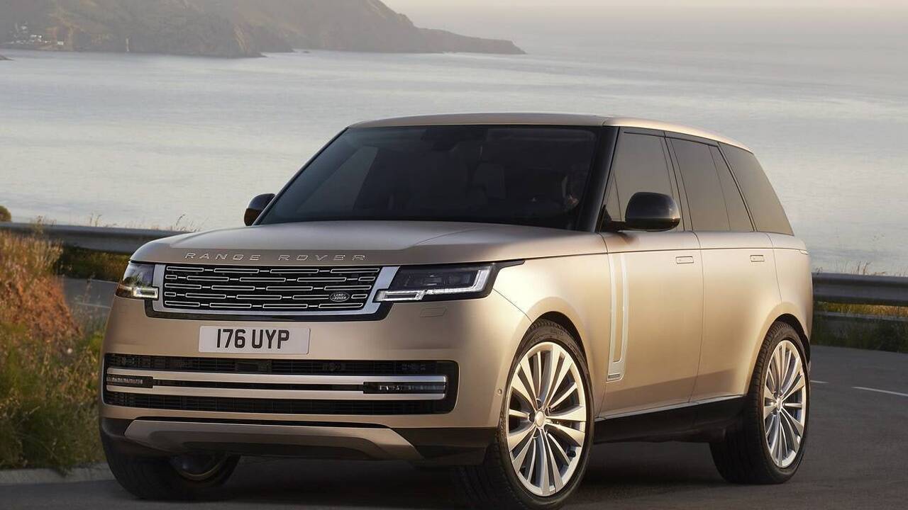 Per Eigendefinition ist der neue Range Rover ein Luxus-SUV mit überragenden Fahreigenschaften. 