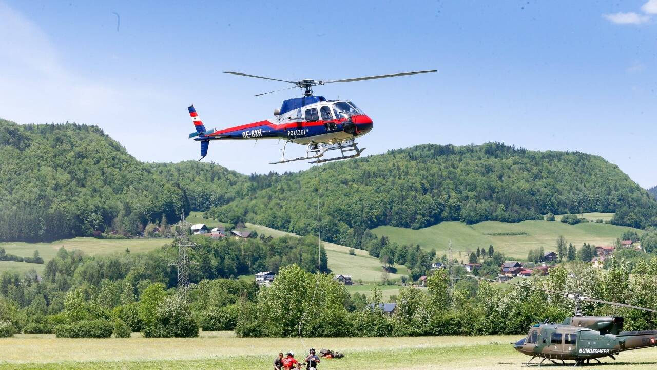 Katastrophenschutzübung des Bundesheeres am Freitag in Adnet. Katastrophenschutzübung des Bundesheeres am Freitag in Adnet.