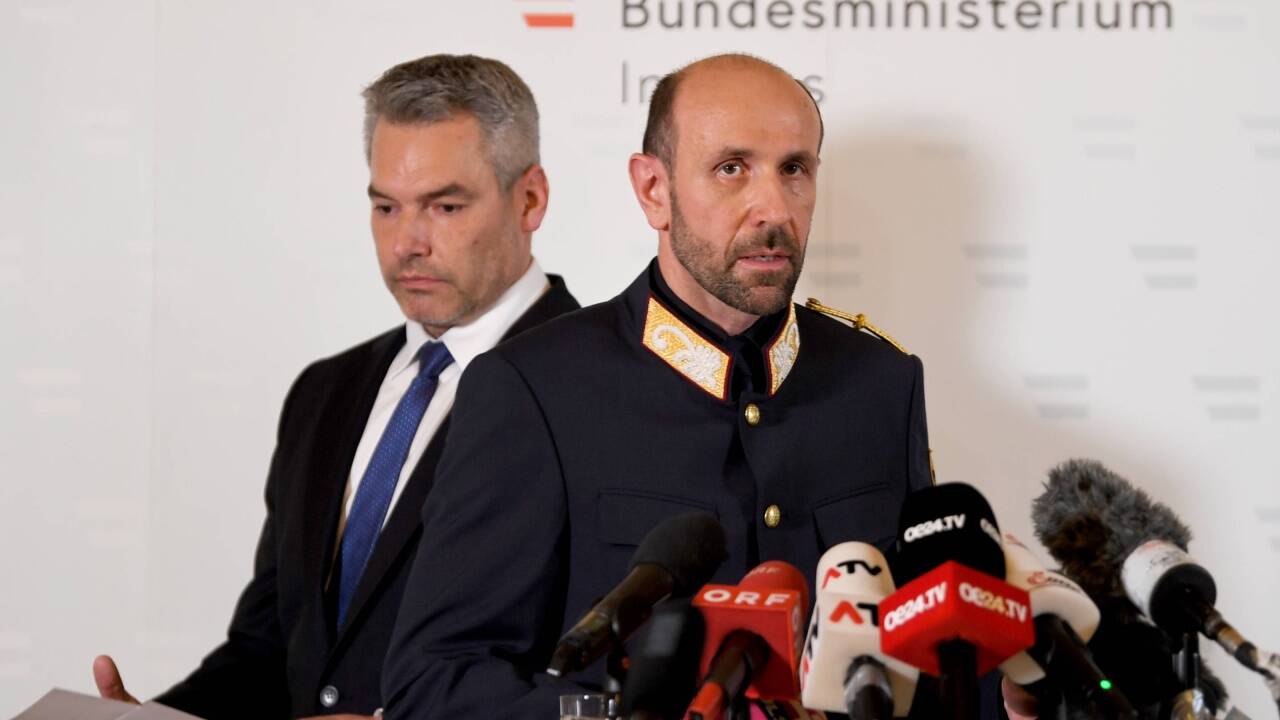 Innenminister Karl Nehammer (ÖVP) und Franz Ruf, Generaldirektor für die öffentliche Sicherheit. 