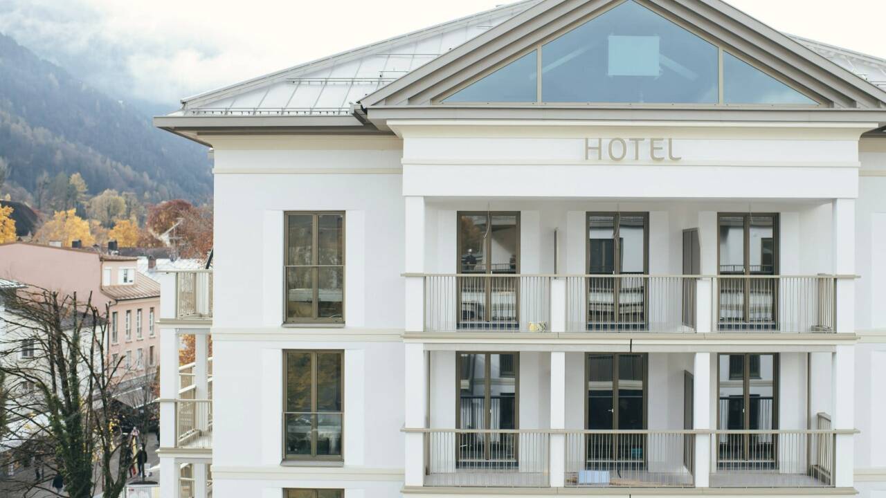 Das Parkhotel Luisenbad erstrahlt im neuen Glanz.  