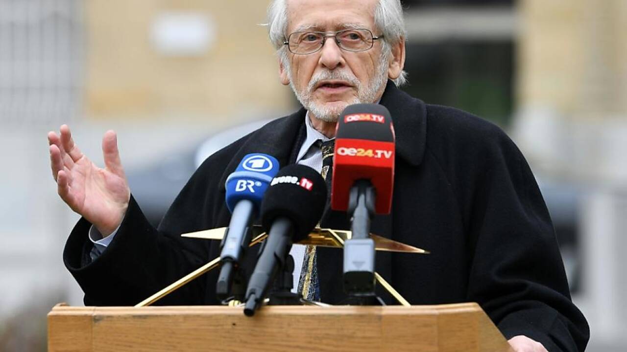 Kurt Yakov Tutter initiierte die Namensmauer 