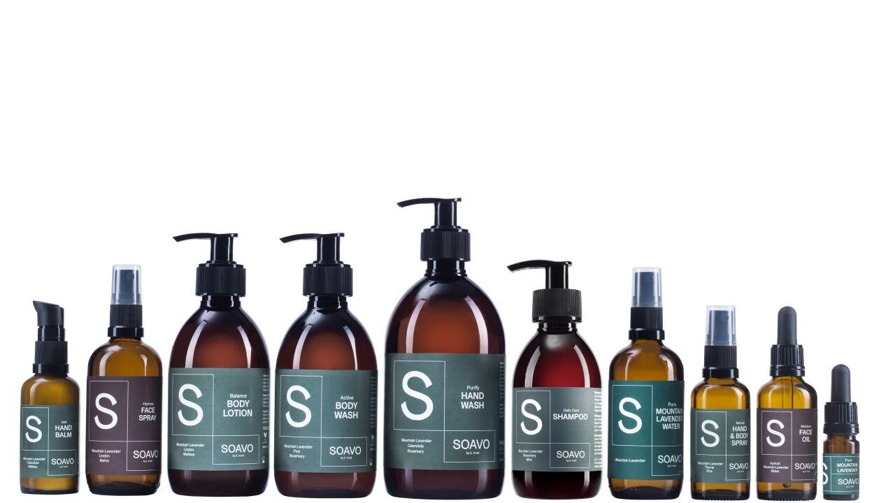 SOAVO ist eine Premium-Naturkosmetikmarke aus der Steiermark. Zentraler Wirkstoff der derzeit zehn reinigenden und pflegenden Produkte für Gesicht, Körper und Haare ist Berglavendel aus eigenem Bioanbau in Mürzsteg.  