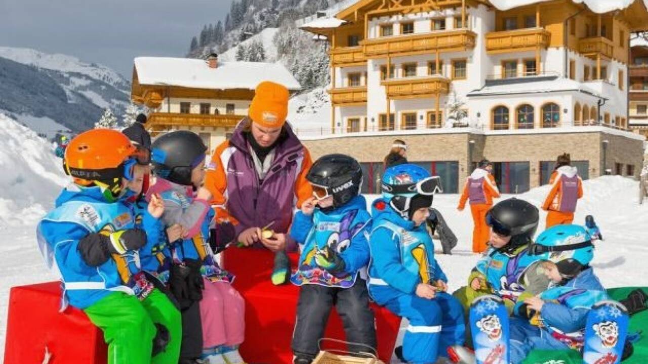 Das Hotel Oberkarteis in Hüttschlag setzt auf Familien, 85 Prozent kommen aus Deutschland. Das Hotel Oberkarteis in Hüttschlag setzt auf Familien, 85 Prozent kommen aus Deutschland.