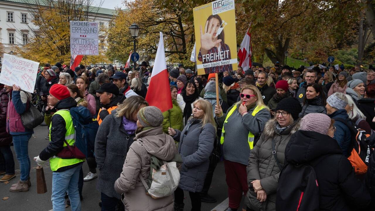 Demonstration gegen die Coronamaßnahmen der Regierung am Samstagnachmittag. 