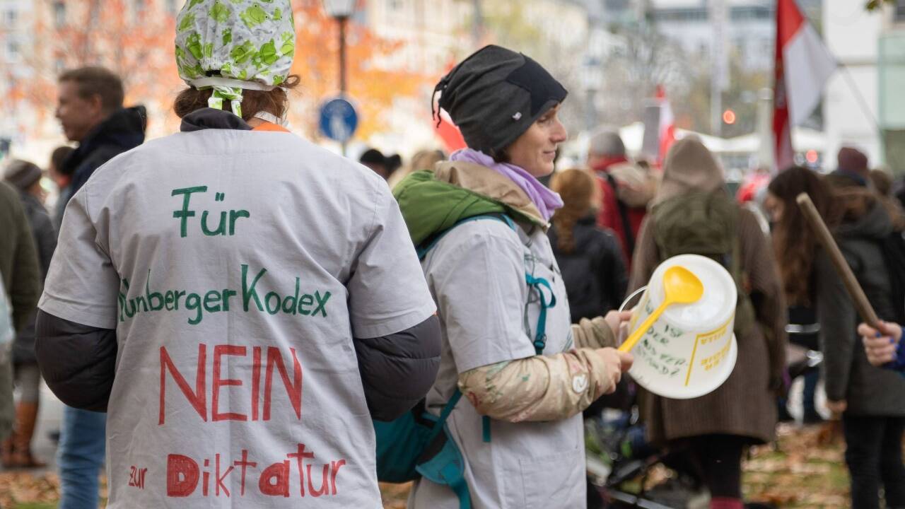 Demonstration gegen die Coronamaßnahmen der Regierung am Samstagnachmittag. 