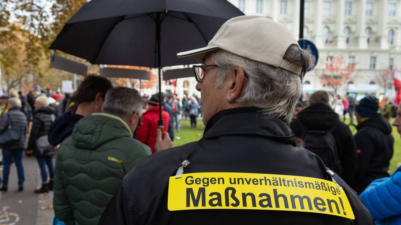 Demonstration gegen die Coronamaßnahmen der Regierung am Samstagnachmittag. 