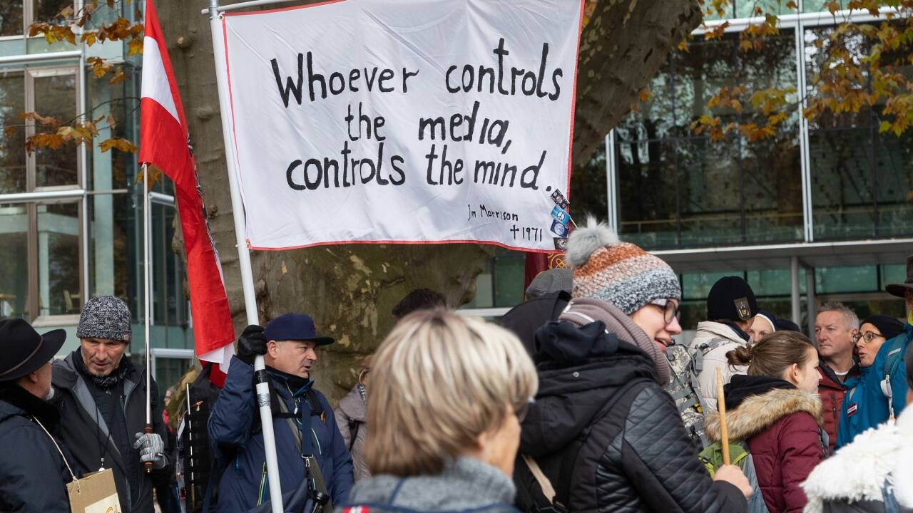 Demonstration gegen die Coronamaßnahmen der Regierung am Samstagnachmittag. 
