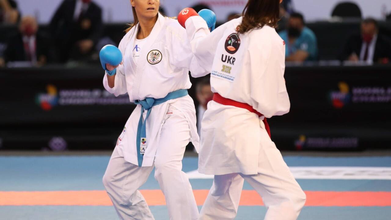 Kampf um Bronze: Alisa Buchinger (hinten) unterlag Halyna Melnyk. Kampf um Bronze: Alisa Buchinger (hinten) unterlag Halyna Melnyk.