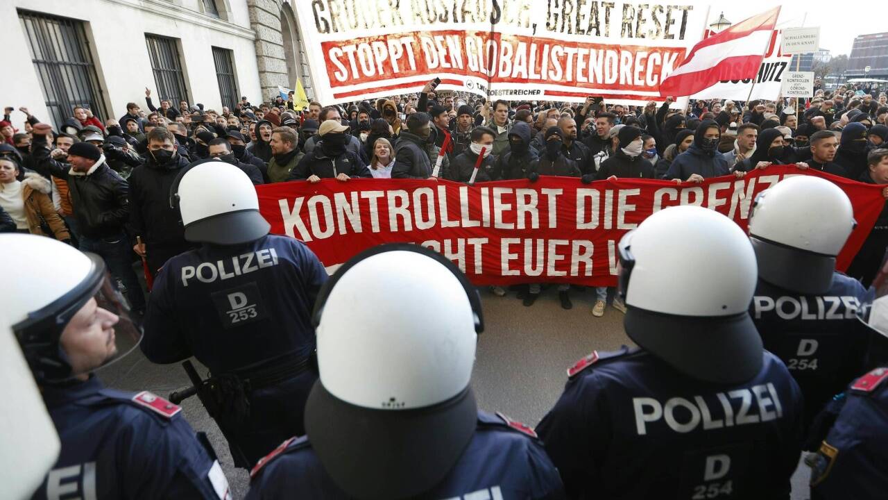 Corona-Großdemonstration in Wien. 