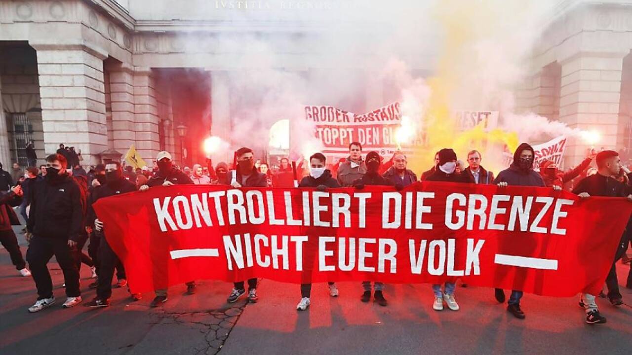 Corona-Maßnahmengegner sorgen für Probleme  Corona-Maßnahmengegner sorgen für Probleme