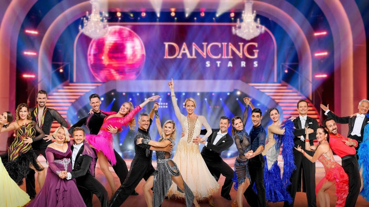 Die Teilnehmerinnen und Teilnehmer der aktuellen „Dancing Stars“-Staffel. 