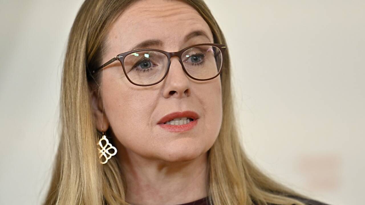 Schramböck vor wichtiger Entscheidung im globalen Kampf gegen Pandemie  Schramböck vor wichtiger Entscheidung im globalen Kampf gegen Pandemie