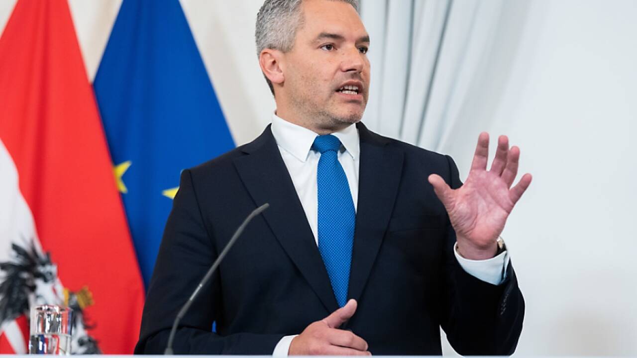 Karl Nehammer. Karl Nehammer.