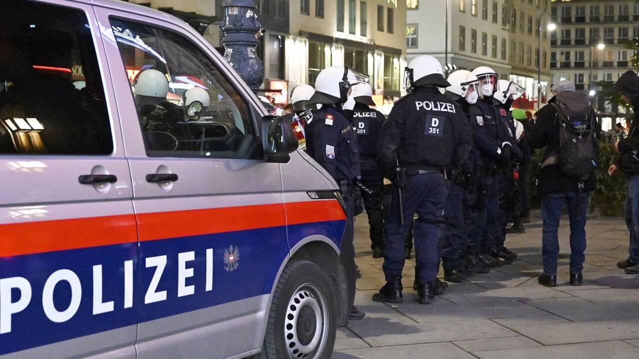 Polizeiaufgebot auf dem Stephansplatz 