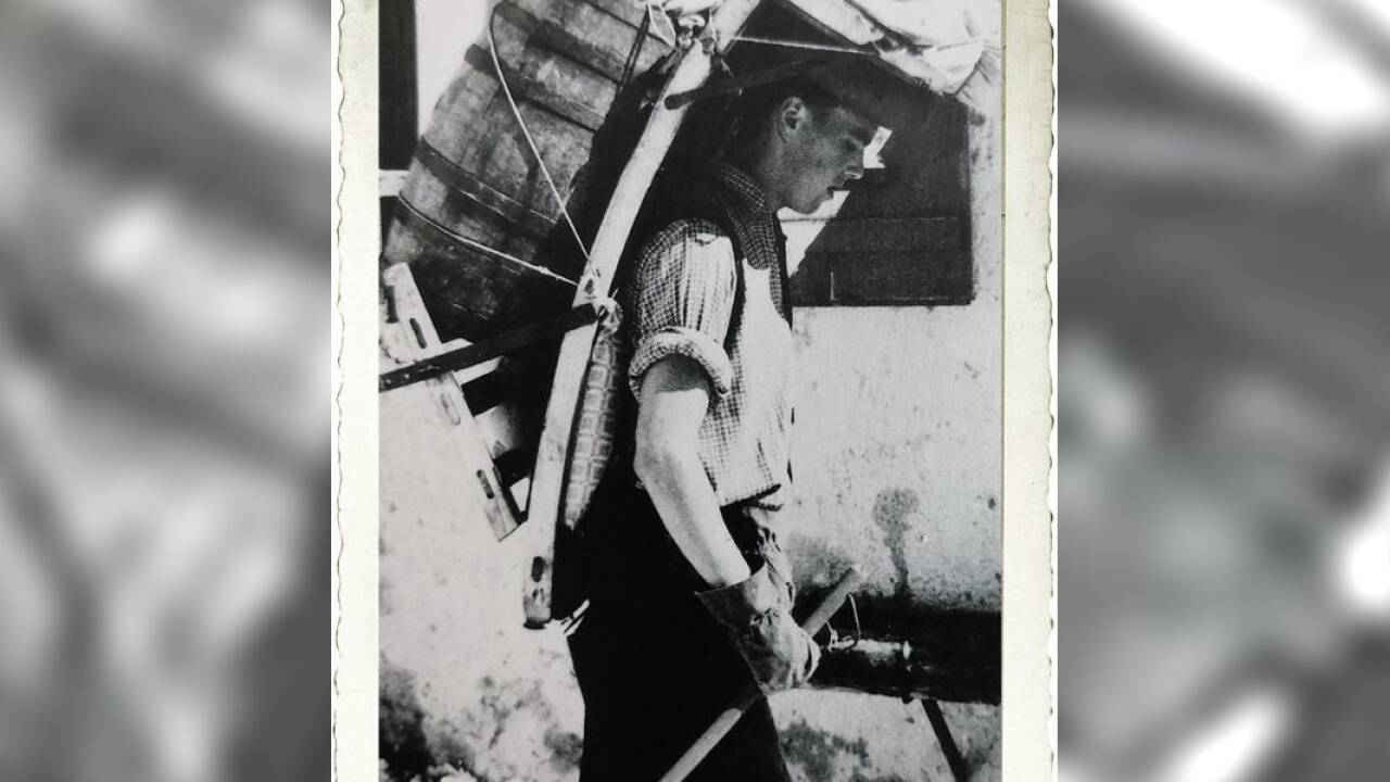 Peter Kasbacher war Träger zum Riemannhaus im Steinernen Meer. Peter Kasbacher war Träger zum Riemannhaus im Steinernen Meer.