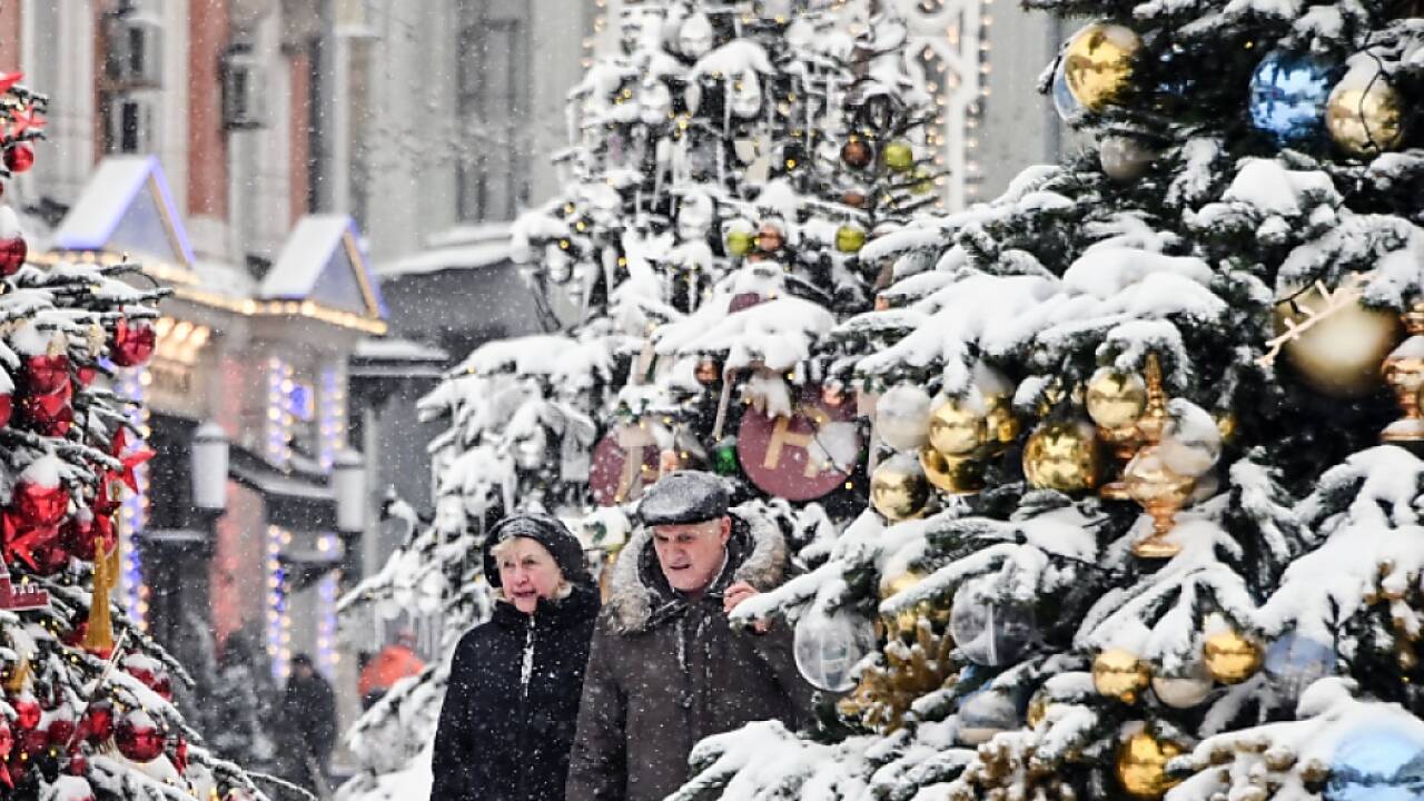 Verschneites weihnachtliches Moskau 