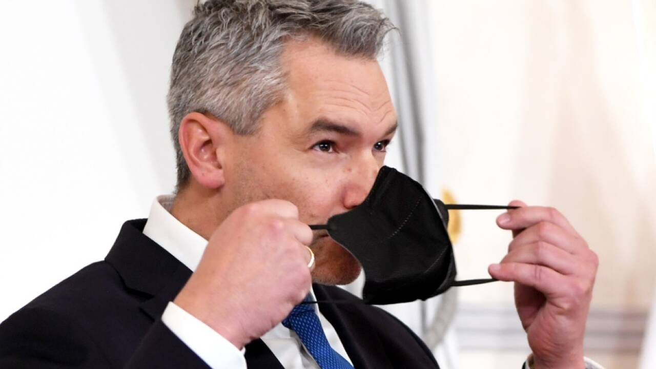 Der Kanzler verteidigt die Silvester-Regelung 