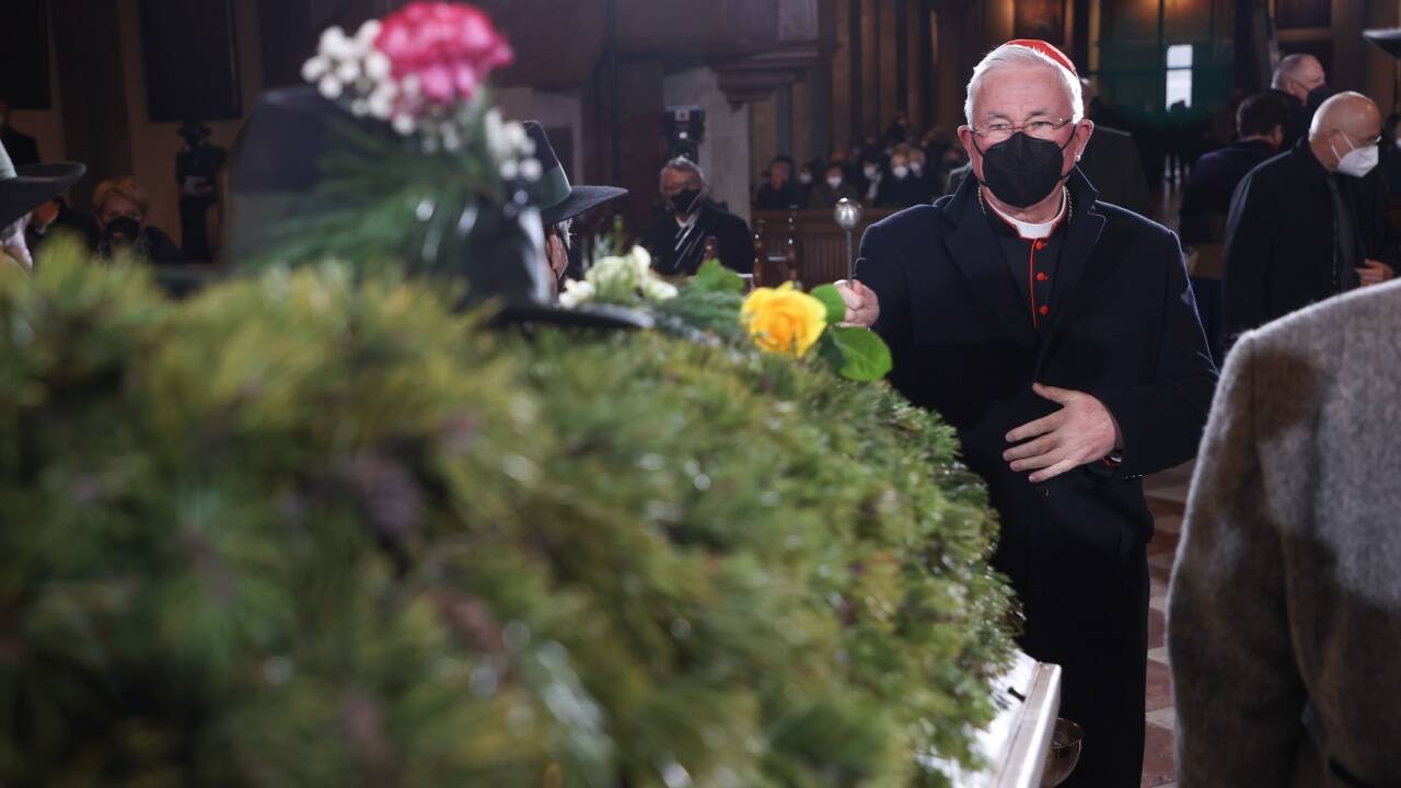Requiem für Sepp Forcher am Mittwochnachmittag. Im Bild: Erzbischof Franz Lackner.  